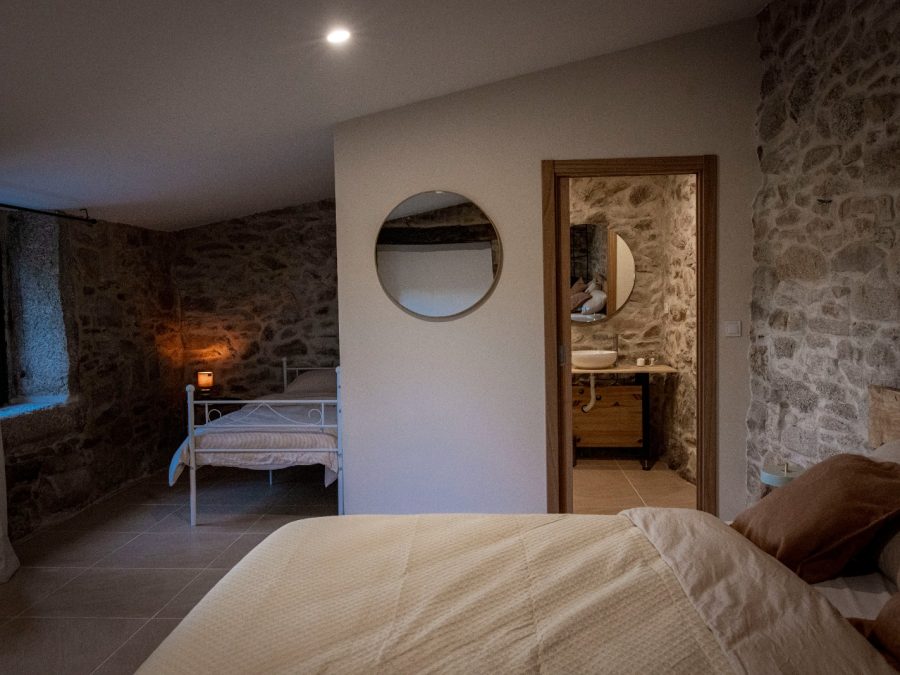 hotel-almeida-quinta-catita-portugal_